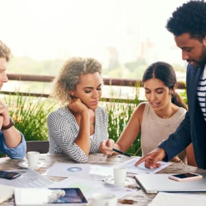 Sessão de 90 minutos alinhando hábitos financeiros do time com facilitador da Ecoo.digital